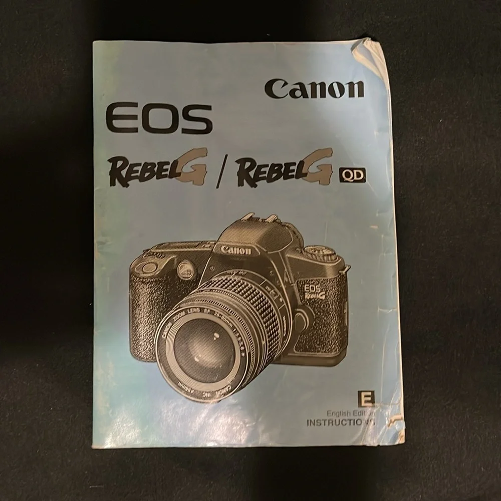 Canon EOS Revel G 35mm film camera with case.